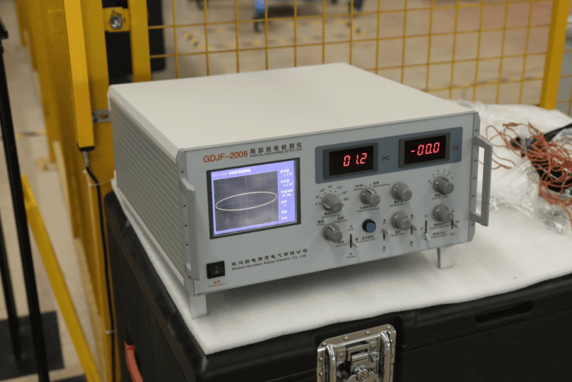 局部放電檢測儀實(shí)物圖