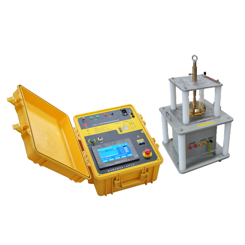 絕緣子芯棒泄漏電流智能試驗裝置