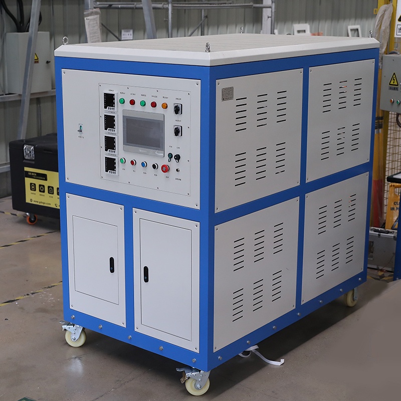 智能三相大電流試驗(yàn)裝置GDSL-A-4000A智能三相大電流試驗(yàn)裝置